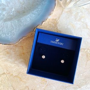 NEW✨Swarovski Piercings✨